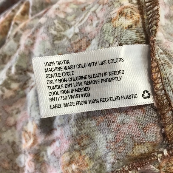 Wild Fable Floral Top - Picture 6 of 6